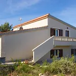Val I Sol Apartment *