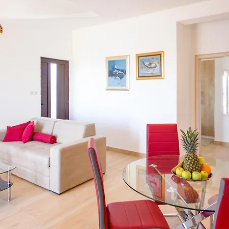 Val I Sol Mali Drvenik