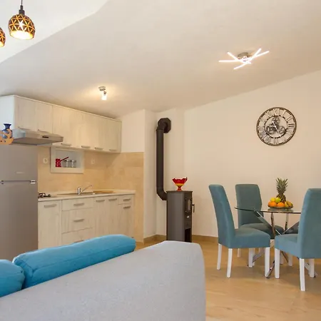 Appartamento Val I Sol Mali Drvenik